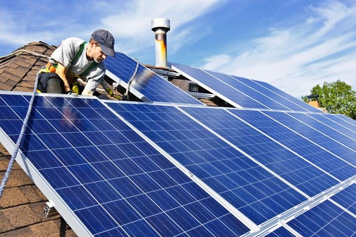 Solar-PV-system Energy-saving alternatives in the home