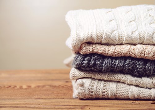 5-reasons-why-you-should-choose-dry-cleaning-for-your-winter-clothes2 How to protect your woolens from harsh winters?