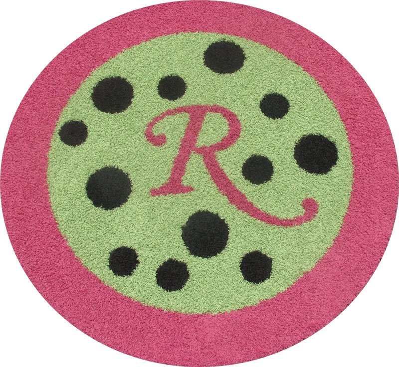 border-monogram-round-rug-with-polka-dots-5 How to décor girls bedroom with green shag carpet?